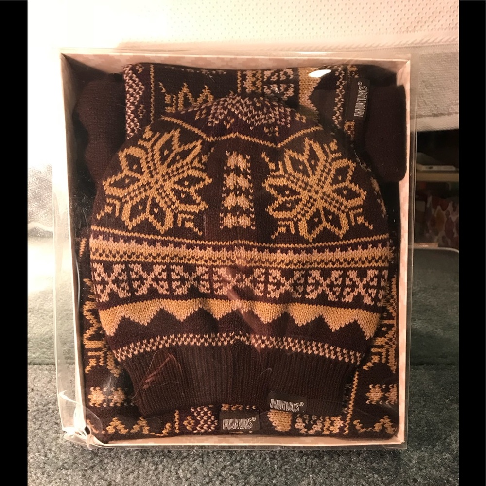 MUKLUK REVERSIBLE ACCESSORIES!